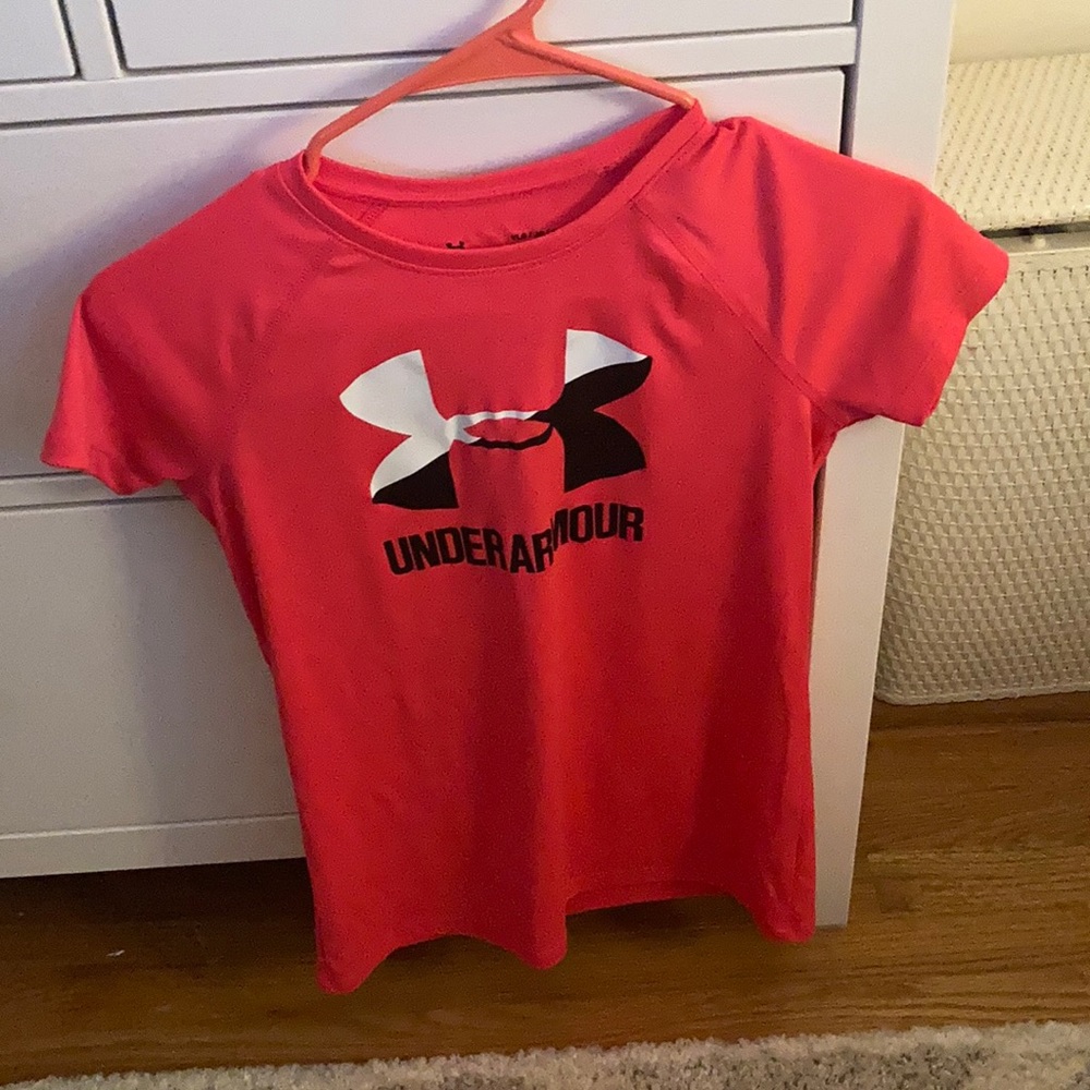 Girls Under Armor T Shirt